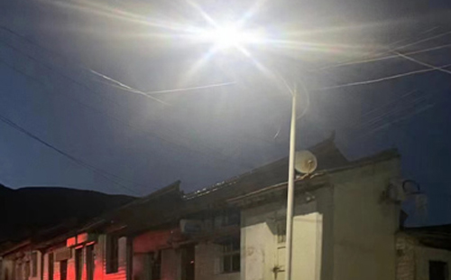 农村院子里最适合的海北太阳能路灯亮度与安装要点 农村院子里最适合的海北太阳能路灯亮度与安装要点