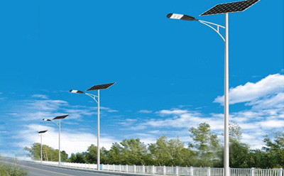 农村道路装海北太阳能路灯选多大瓦数实测 农村道路装海北太阳能路灯选多大瓦数实测