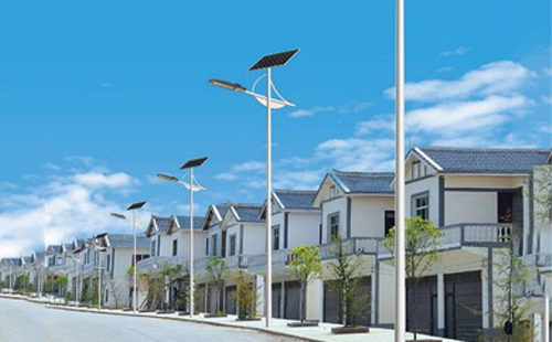 海北太阳能路灯配置与在乡村道路照明中的应用